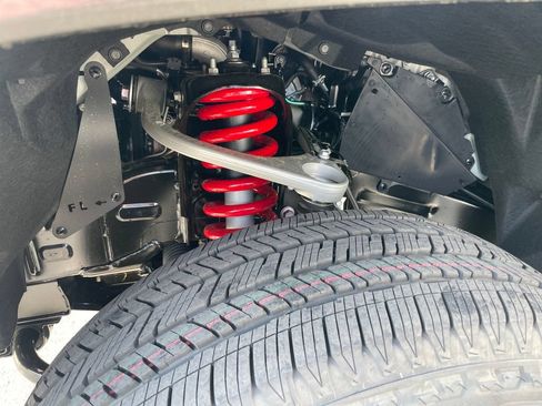 New 2026 Toyota Tundra Limited AWD/4WD image 3