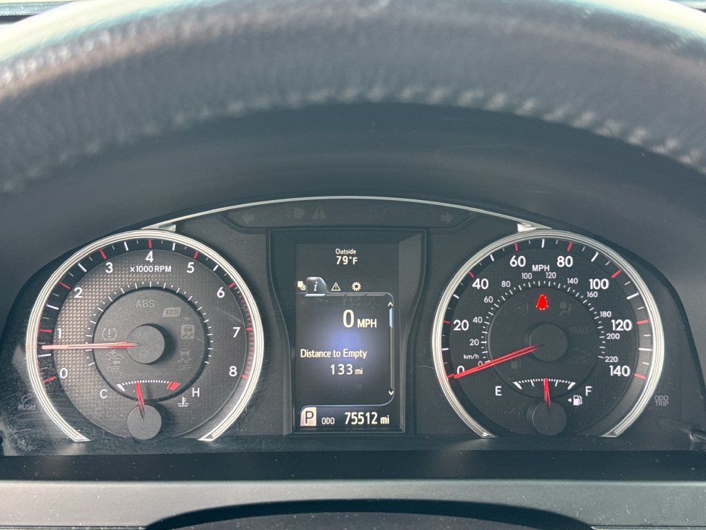 Used 2017 Toyota Camry SE FWD image 14