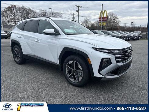 New 2026 Hyundai Tucson SEL image 1