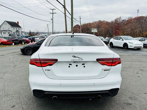 Used 2020 Jaguar XE S RWD image 4