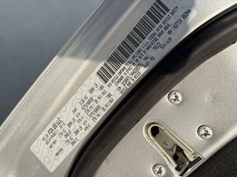 Used 2017 RAM 1500 Big Horn image 12