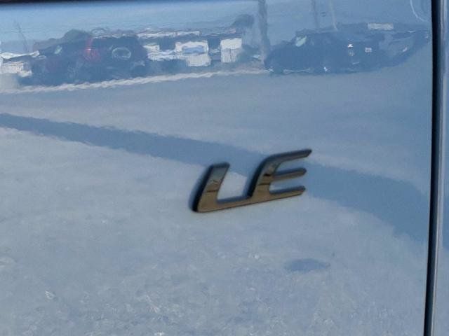 Used 2026 Toyota Corolla Cross LE w/ Moonroof Package FWD image 9