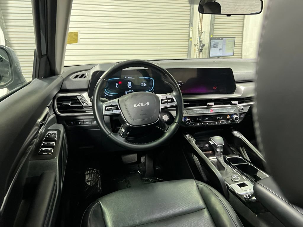 Used 2025 Kia Telluride S FWD image 20