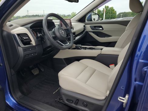Used 2022 Nissan Rogue SL FWD image 19