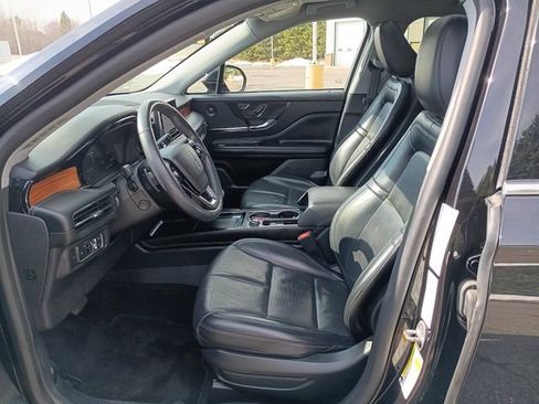 Used 2021 Lincoln Corsair Reserve w/ Equipment Group 201A image 16