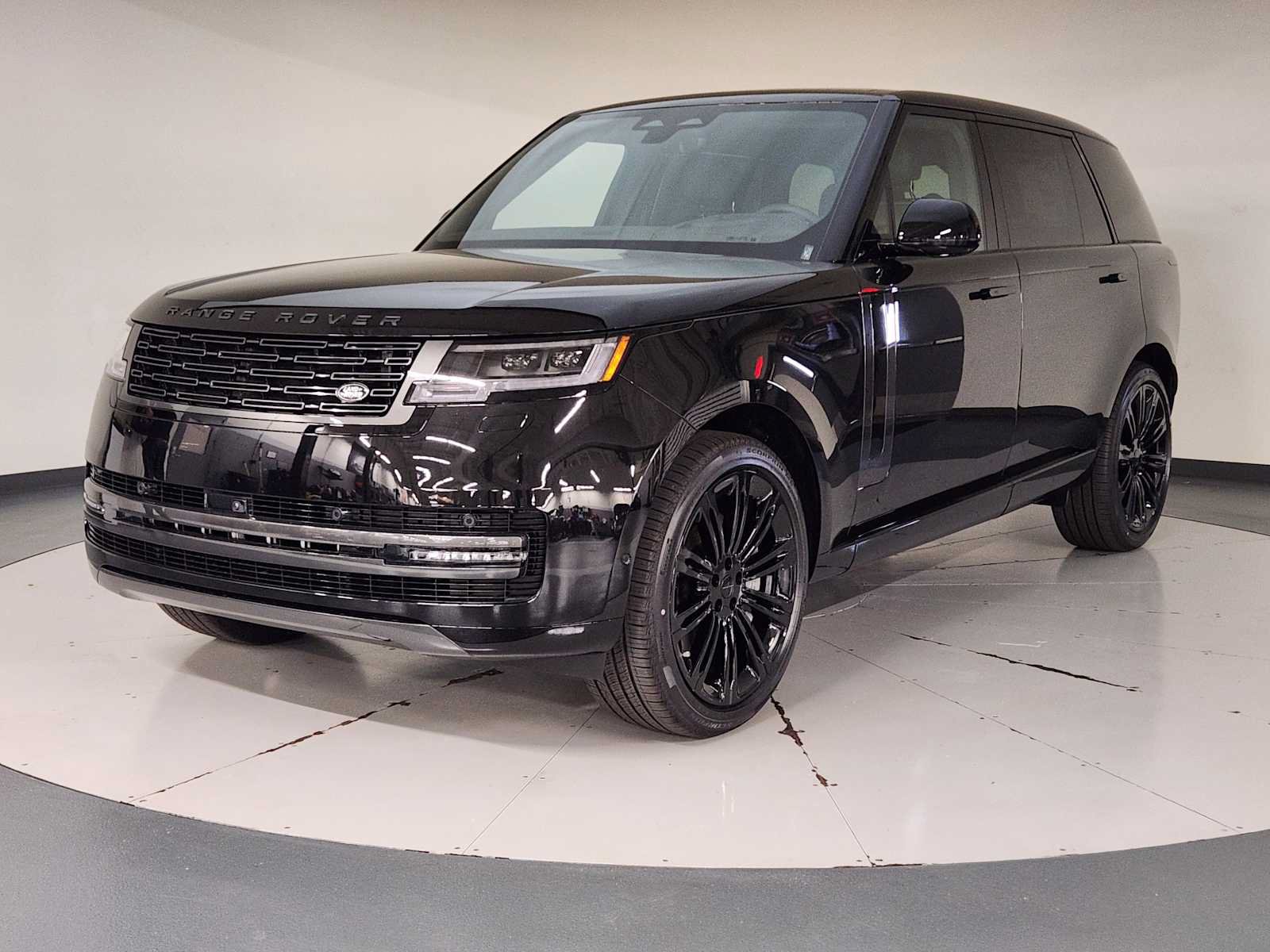 New 2026 Land Rover Range Rover Long Wheelbase SE AWD/4WD image 1