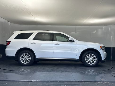 Used 2015 Dodge Durango SXT w/ Quick Order Package 23B image 2