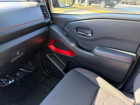 Used 2024 Nissan Frontier Pro-X w/ Technology Package image 29