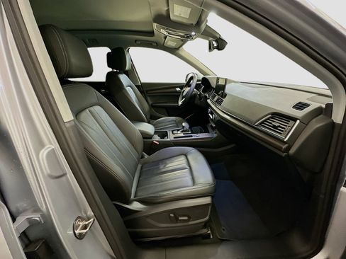 Used 2023 Audi Q5 2.0T Premium w/ Convenience Package AWD/4WD image 34