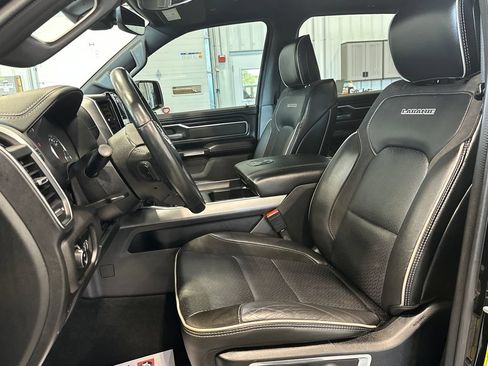 Used 2023 RAM 1500 Laramie AWD/4WD image 15