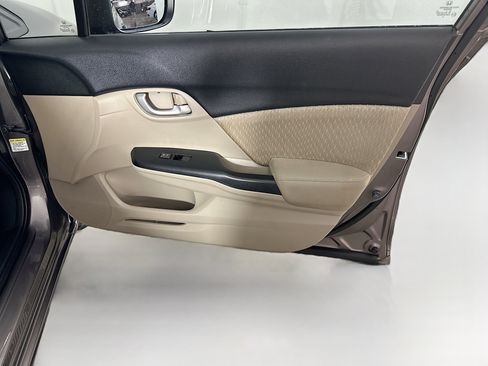Used 2015 Honda Civic LX image 29