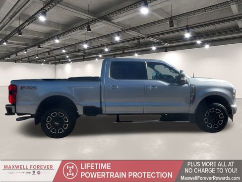 Used 2024 Ford F250 Platinum w/ FX4 Off-Road Package image 17