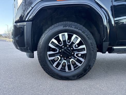 Used 2024 GMC Sierra 2500 Denali Ultimate image 34