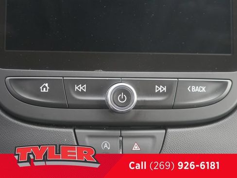 Used 2024 Chevrolet Malibu LT FWD image 31