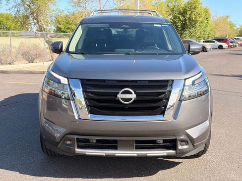 Certified 2025 Nissan Pathfinder SV AWD/4WD image 9