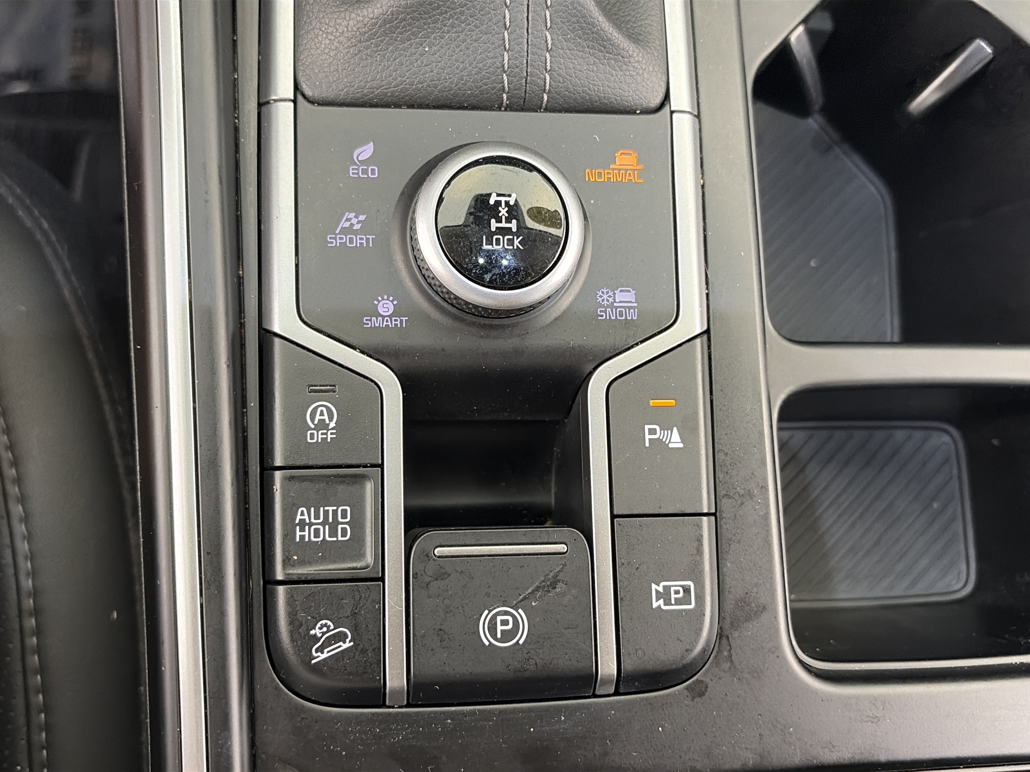 Certified 2024 Kia Sorento X-Line EX AWD/4WD image 28