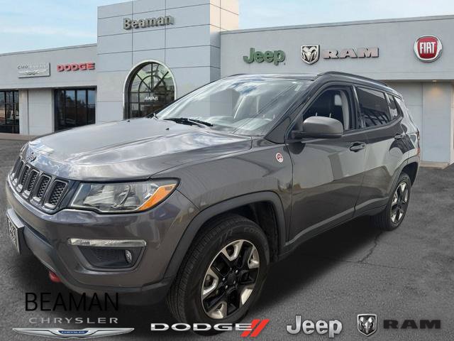 Used 2018 Jeep Compass Trailhawk w/ Leather Interior Group AWD/4WD image 1