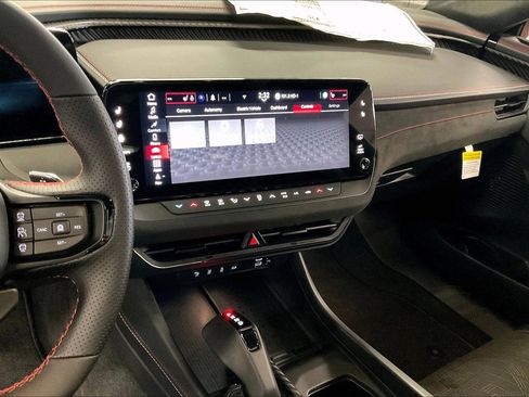 New 2024 Dodge Charger R/T Scat Pack w/ Plus Group image 11