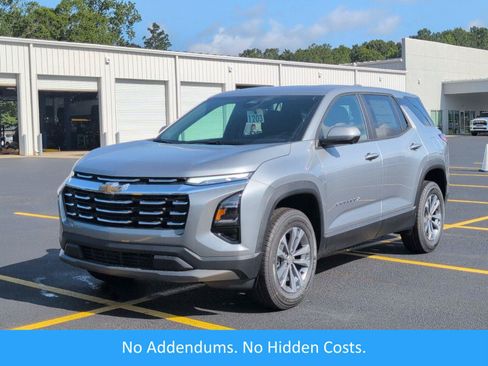 New 2026 Chevrolet Equinox LT w/ Convenience Package II FWD image 1