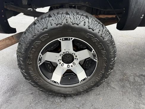 Used 2013 Ford F250 XLT AWD/4WD image 42