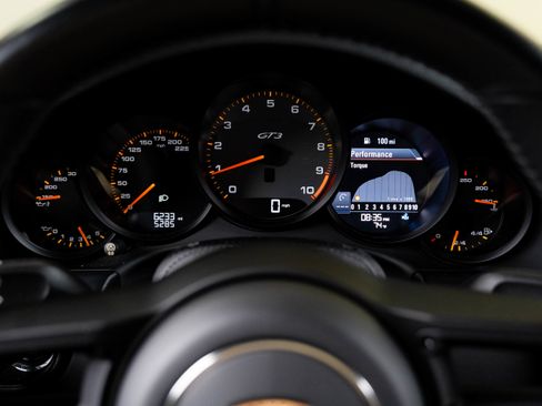 Used 2018 Porsche 911 GT3 image 30