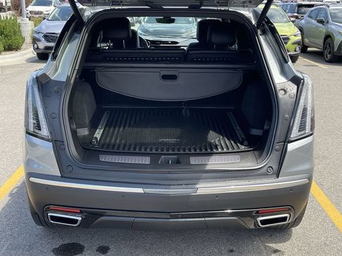 Used 2023 Cadillac XT5 Sportv w/ Technology Package AWD/4WD image 9