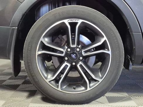 Used 2015 Ford Explorer Sport w/ Equipment Group 401A AWD/4WD image 31