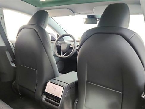 Used 2025 Tesla Model 3 Long Range image 25