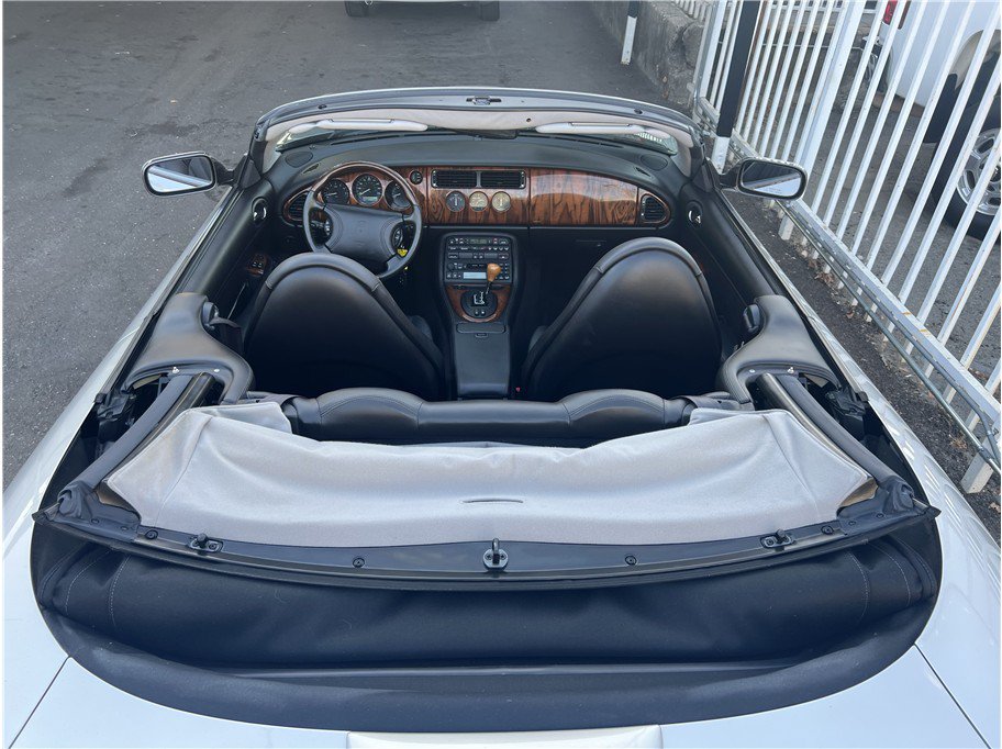 Used 1998 Jaguar XK8 Convertible RWD image 25