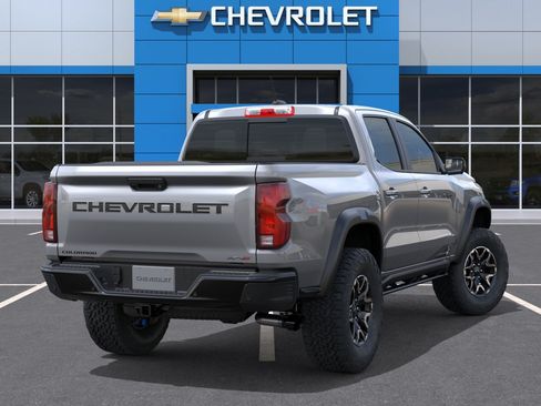 New 2026 Chevrolet Colorado ZR2 w/ Technology Package AWD/4WD image 28