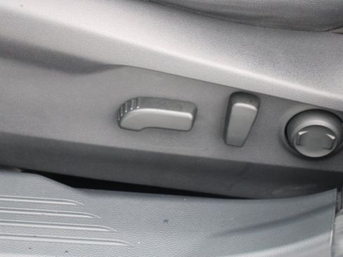 Used 2020 Subaru Outback Limited w/ Popular Package #2 image 12