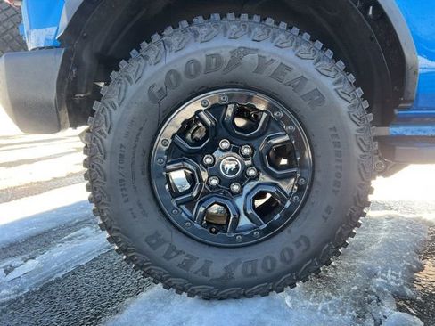 Used 2024 Ford Bronco Wildtrak image 14