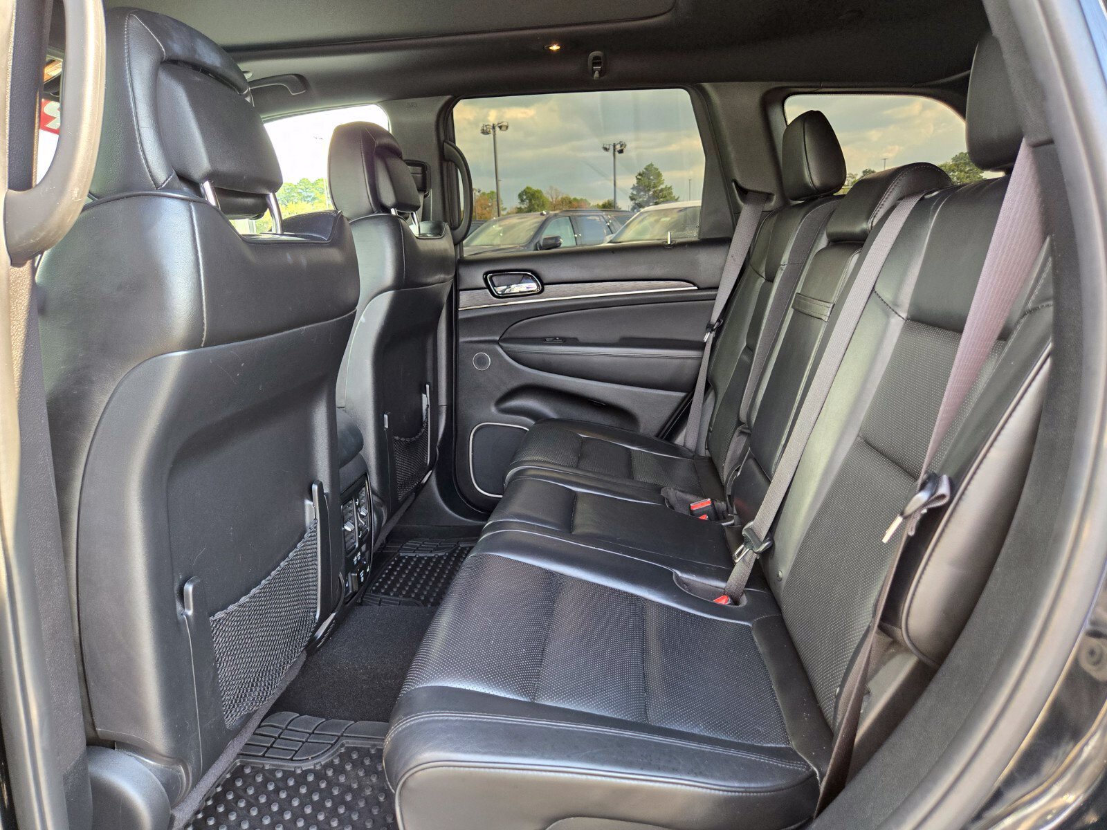 Used 2020 Jeep Grand Cherokee High Altitude AWD/4WD image 13