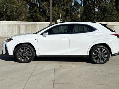 Used 2025 Lexus UX 300h AWD w/ Cold Area Package image 2