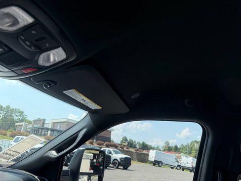 New 2026 RAM 3500 Tradesman AWD/4WD image 14