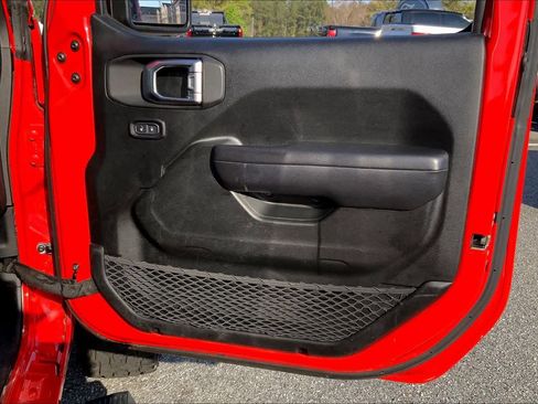 Used 2020 Jeep Gladiator Sport w/ Quick Order Package 24S image 22