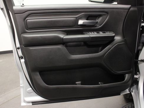 New 2026 RAM 1500 Express AWD/4WD image 19