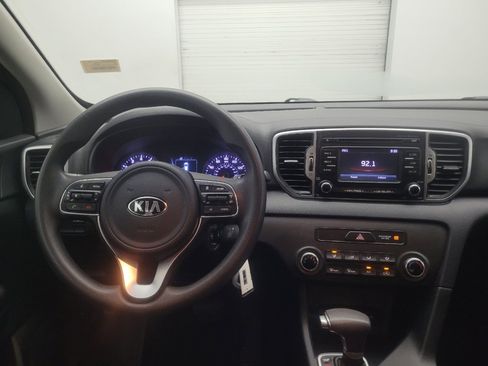 Used 2019 Kia Sportage LX FWD image 22
