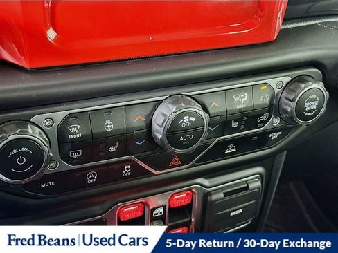 Certified 2022 Jeep Wrangler Unlimited Sport AWD/4WD image 17