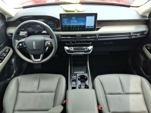 Certified 2024 Lincoln Corsair Reserve w/ Equipment Group 201A AWD/4WD image 10