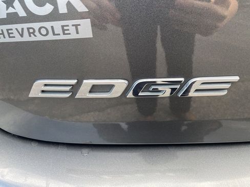 Used 2017 Ford Edge SEL w/ Equipment Group 201A AWD/4WD image 7