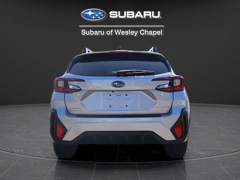 Used 2024 Subaru Crosstrek 2.0i Premium w/ Crosstrek Mirror Package AWD/4WD image 6