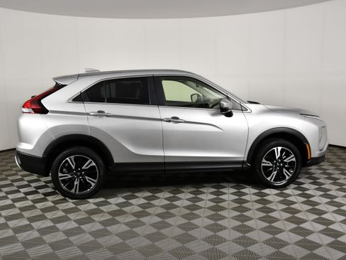 Used 2024 Mitsubishi Eclipse Cross SE AWD/4WD image 5