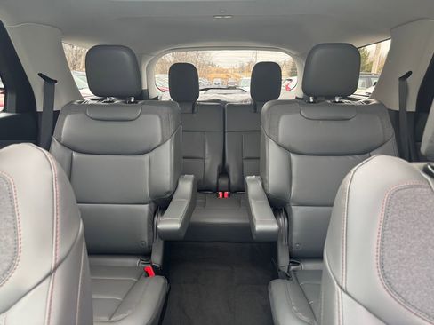 New 2026 Ford Explorer Active w/ Active Comfort Package AWD/4WD image 23