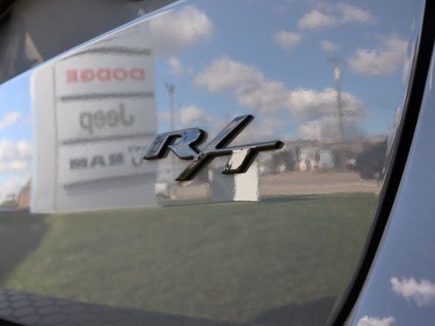 Used 2022 Dodge Durango R/T w/ Blacktop Package image 34