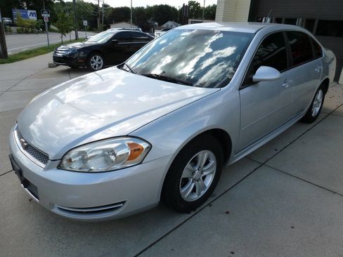 Used 2012 Chevrolet Impala LS image 4