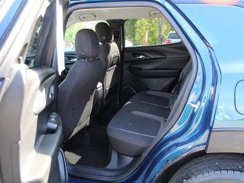 Used 2021 Chevrolet TrailBlazer LT w/ Convenience Package AWD/4WD image 24