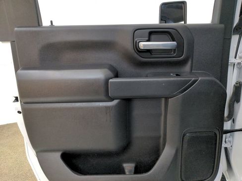 Used 2021 Chevrolet Silverado 2500 W/T image 35