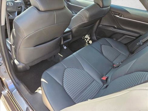 Used 2023 Toyota Camry SE w/ Convenience Package image 8
