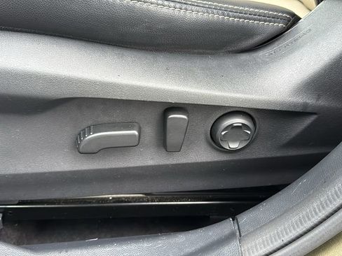 Certified 2023 Subaru Outback Limited image 13